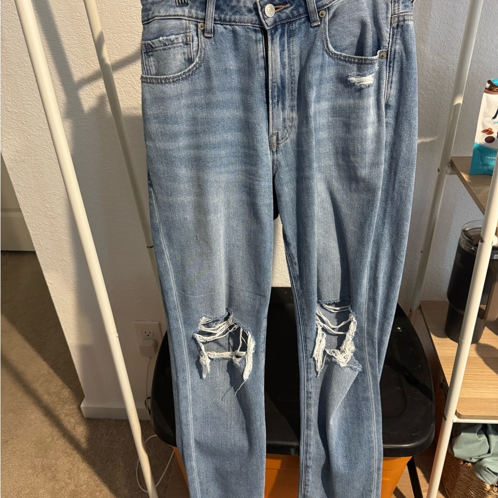 American Eagle Outfitters Light Blue Distressed Straight Leg Jeans